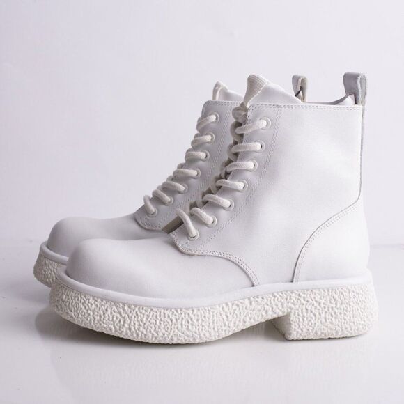 Zara Womens White Leather Chunky Ankle Boots EU 37 US 6.5 Combat 1116/810 NWT - Picture 1 of 7